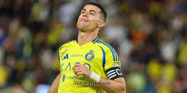 Cristiano Ronaldo Offered Blockbuster Transfer to Play Club World Cup