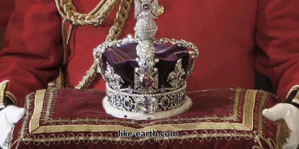 History of the British Royal Crown