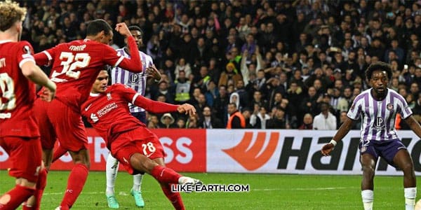 Liverpool Suffers 3-2 Defeat