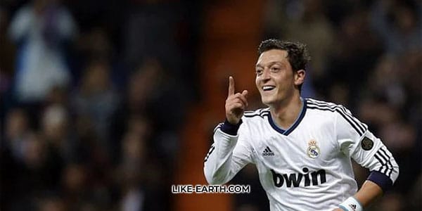 Mesut Özil