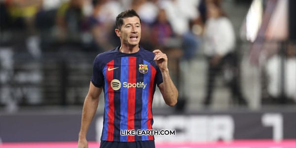 Robert Lewandowski Shines Again for Barcelona in May 2025