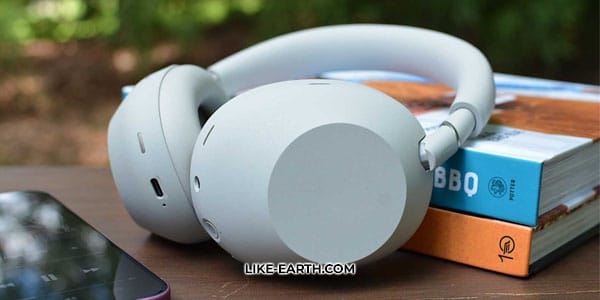 Sony Debuts Foldable ‘M6’ Headphones
